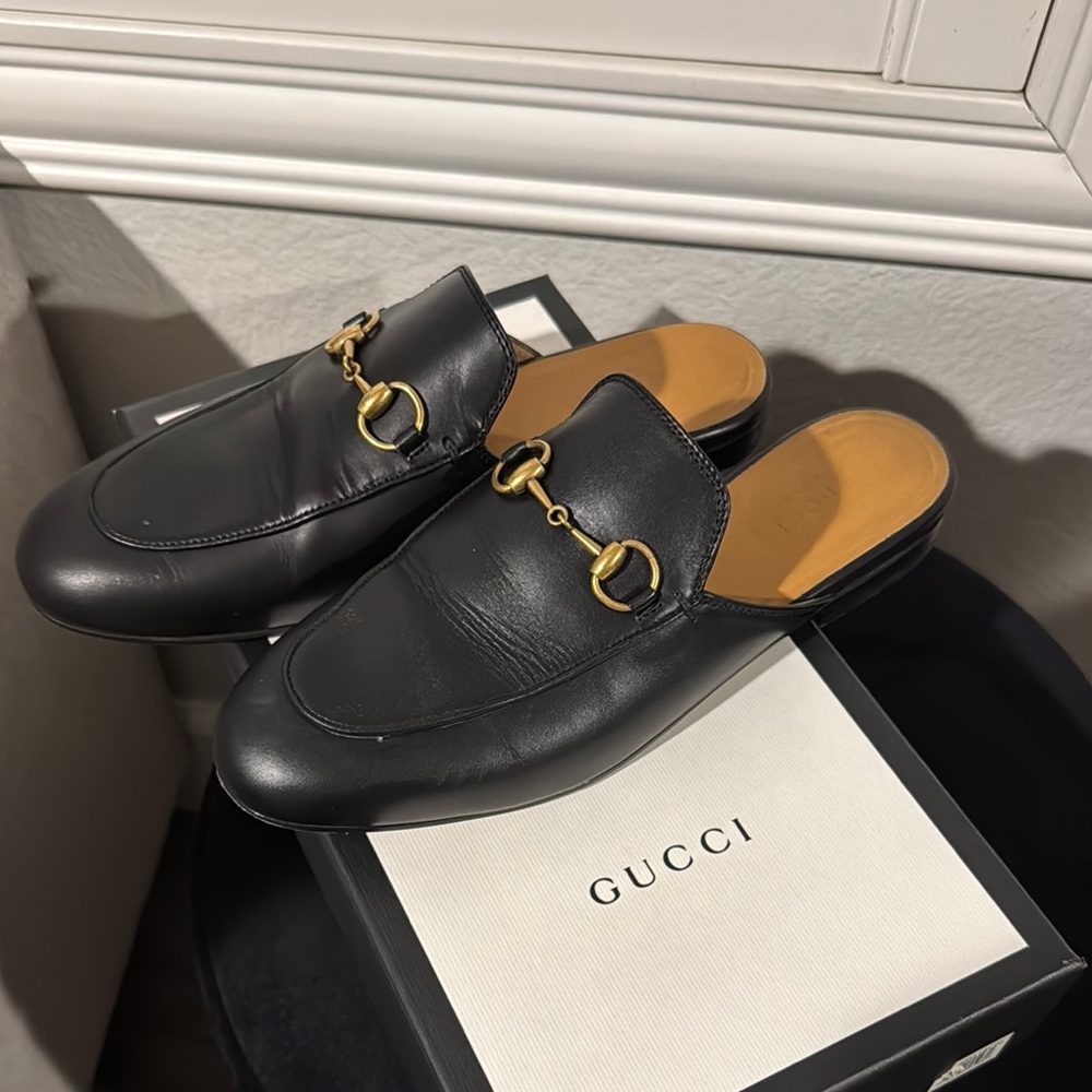 Gucci Black Leather Women’s Loafers